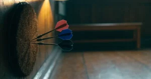 Online auf Darts wetten: Märkte, Quoten und die Kosten
